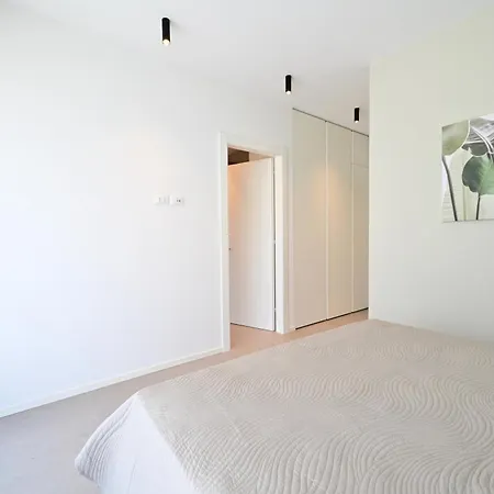 Vgv * ليدو دي يسولو